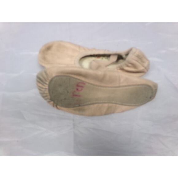 Dance Ballet Shoes DanzNMotion Child 13M Leather Single Strap Full Sole - Picture 2 of 2